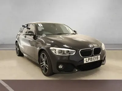 Usado BMW 116 M Sport 116 CV (85 kW) 2019 Negro Utilitario