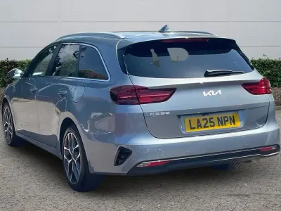 Used Kia Ceed 138 HP (101 kW) 2025 Silver Hatchback