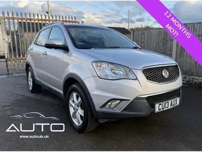 Used SsangYong Korando 173 HP (127 kW) 2013 Silver SUV