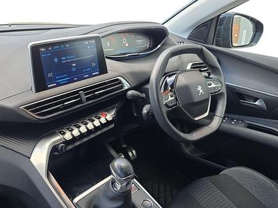 Second-hand Peugeot 3008 Active+ 131 CP (96 kW) 2023 Negru SUV