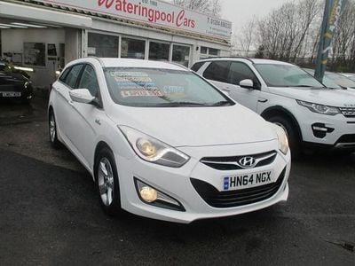 Used Hyundai i40 Active 115 HP (84 kW) 2014 White Estate