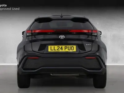 Used Toyota C-HR Design 140 HP (102 kW) 2024 Black SUV
