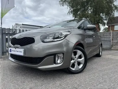 Used Kia Carens