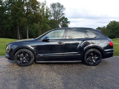 Used Bentley Bentayga 435 HP (319 kW) 2017 Black SUV