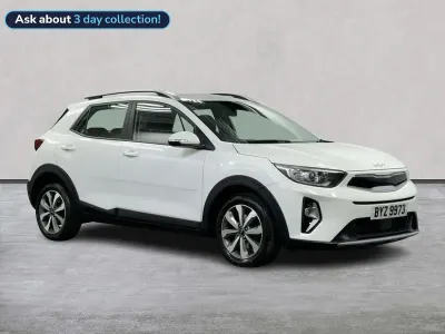 Used Kia Stonic 2023 White SUV