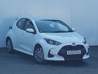Toyota Yaris Hybrid