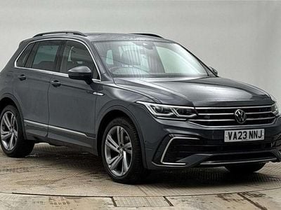 Usado VW Tiguan R-line Edition 150 HP (110 kW) 2023 Cinzento SUV
