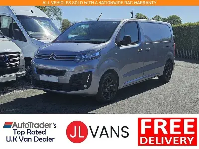 Używany Citroën Dispatch 2022 Szary Minivan