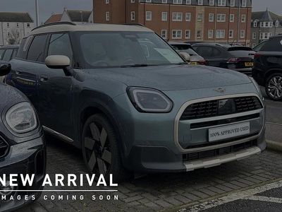 Used Mini Countryman Exclusive 170 HP (125 kW) 2024 Green SUV