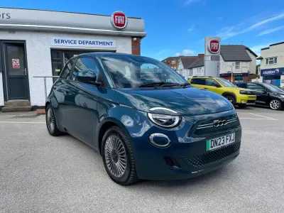 Używany Fiat 500e Icon 86 kW (118 KM) 2023 Zielony Hatchback