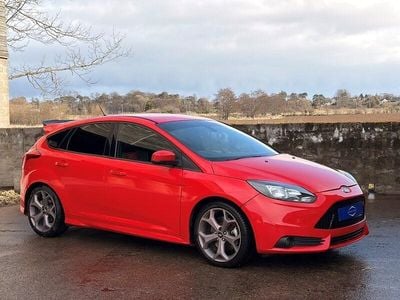 Used Ford Focus ST 2013 Red Hatchback