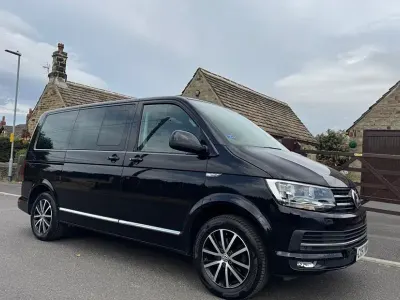 Used VW Caravelle Executive 150 HP (110 kW) 2017 Black Van