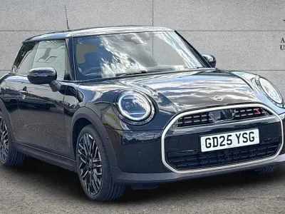 Used Mini Cooper Exclusive 150 kW (204 HP) 2025 Black Hatchback