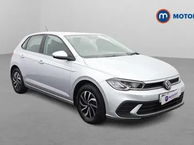 Used VW Polo Life 95 HP (69 kW) 2024 Silver Hatchback