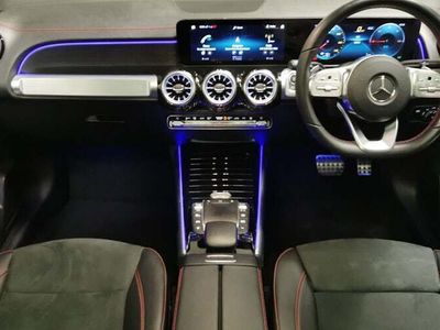 Mercedes EQB350