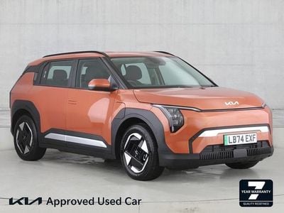 Used Kia EV3 Air 147 kW (201 HP) 2024 Orange SUV