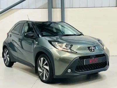 Begagnad Toyota Aygo X 72 HK (52 kW) 2023 Grön SUV