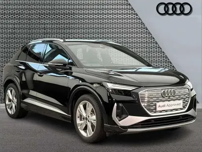 New Audi Q4 e-tron S-Line 150 kW (204 HP) 2026 Black SUV