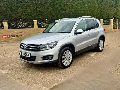 Używany VW Tiguan Edition 150 KM (110 kW) 2016 Srebrny SUV