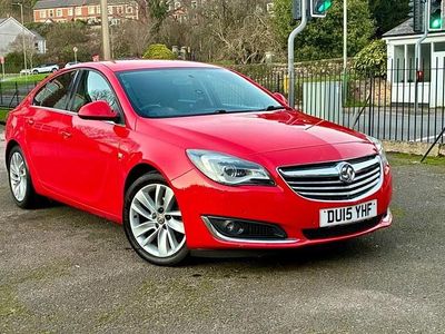 Red Used 2015 Vauxhall Insignia SRi Hatchback | £3,495 (Fair price)
