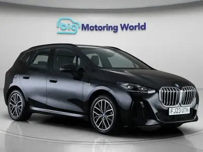 Usado BMW 225 M Sport 245 HP (180 kW) 2023 Preto Monovolume