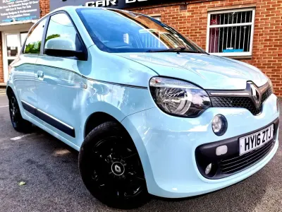 Used Renault Twingo Dynamique 70 HP (51 kW) 2016 Blue Hatchback