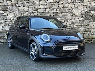 Used Mini Cooper Exclusive 134 HP (98 kW) 2024 Black Hatchback