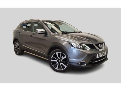 Grey Used 2016 Nissan Qashqai Tekna SUV | £13,495 (Expensive)