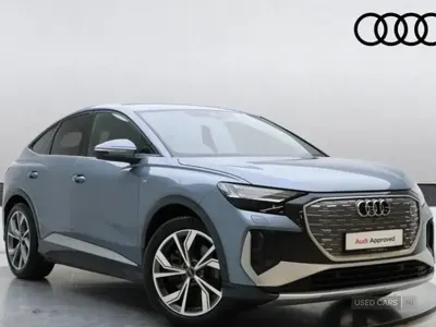 Begagnad Audi Q4 Sportback e-tron Comfort 150 kW (204 HK) 2021 SUV