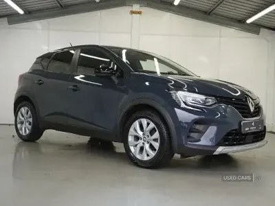 Second-hand Renault Captur Iconic 2022 Albastru SUV