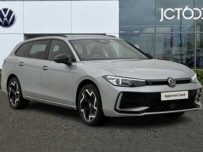 Used VW Passat R-line 272 HP (200 kW) 2024 Silver Estate