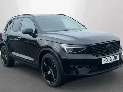 Used Volvo XC40 Plus 194 HP (142 kW) 2025 Black SUV