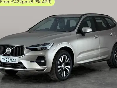 Used Volvo XC60 Core 250 HP (183 kW) 2023 Gold SUV