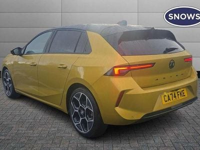Used Vauxhall Astra Ultimate 131 HP (96 kW) 2024 Yellow Hatchback