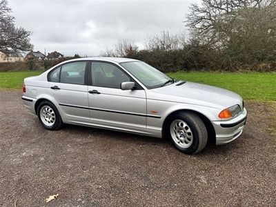 used BMW 318 3 Series 1.9 I SE 4d 117 BHP