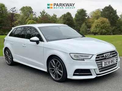 Begagnad Audi S3 Sportback Design 2019 Vit Halvkombi