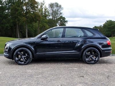 Used Bentley Bentayga 550 HP (404 kW) 2019 Black SUV