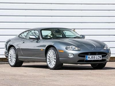 Used Jaguar XK8 300 HP (220 kW) 2006 Grey Coupe