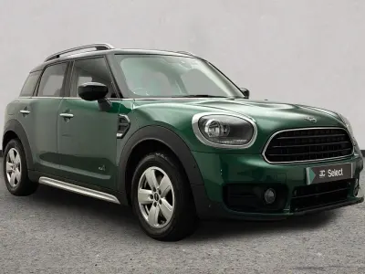 Used Mini Cooper Countryman Classic 134 HP (98 kW) 2019 Green SUV