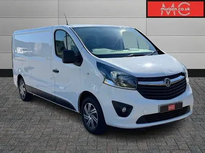 Used Vauxhall Vivaro Sportive 123 HP (90 kW) 2018 White