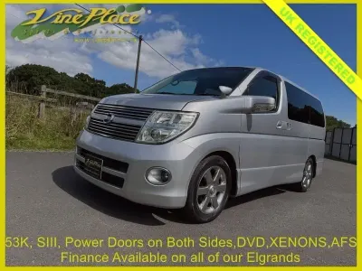 Używany Nissan Elgrand 2008 Srebrny Minivan