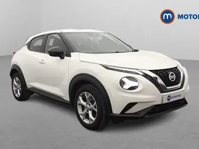 Used Nissan Juke N-Connecta 114 HP (83 kW) 2022 White SUV