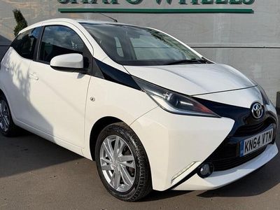 Usado Toyota Aygo x-press 69 HP (50 kW) 2016 Citadino