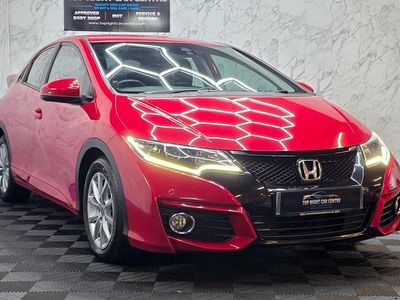 Used Honda Civic SE Plus 120 HP (88 kW) 2015 Red Hatchback