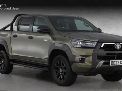 Used Toyota HiLux 204 HP (150 kW) 2022 Bronze Pickup