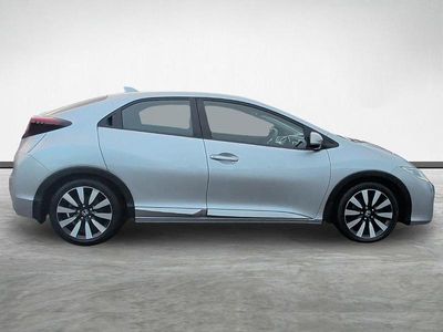 Grey Used 2016 Honda Civic SE Plus Hatchback | £8,795 (Fair price)