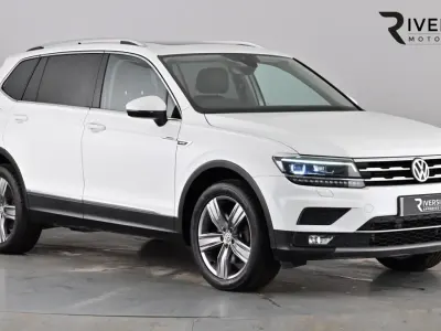 Usado VW Tiguan Allspace SEL 190 HP (139 kW) 2020 Branco SUV