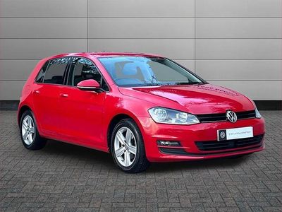 Used VW Golf VII Edition 123 HP (90 kW) 2016 Red Hatchback