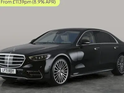 Usado Mercedes S500L AMG line 435 HP (319 kW) 2022 Preto Sedan