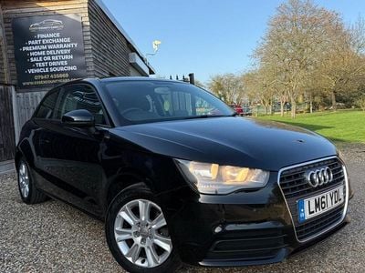 Used Audi A1 Comfort 86 HP (63 kW) 2011 Black Hatchback